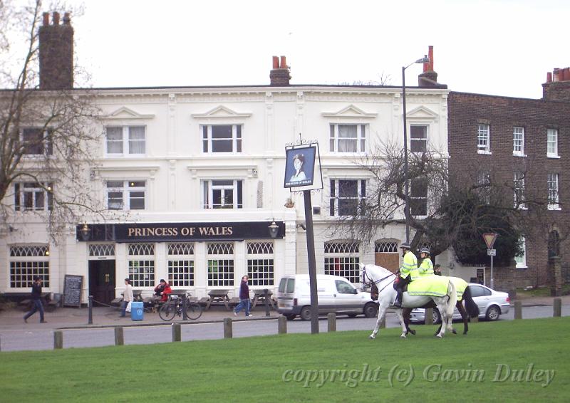 Mounted police on Blackheath IMGP7002-edit.tif